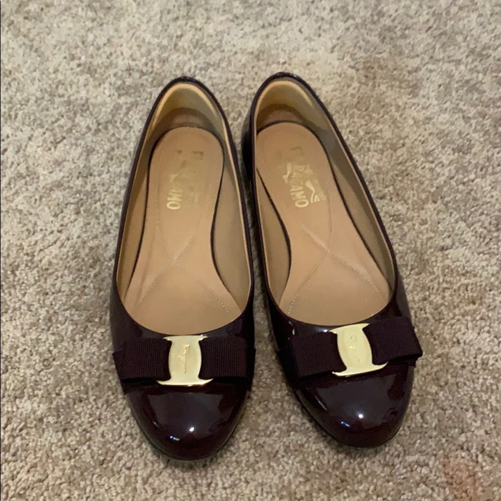 Barely used Ferragamo Varina